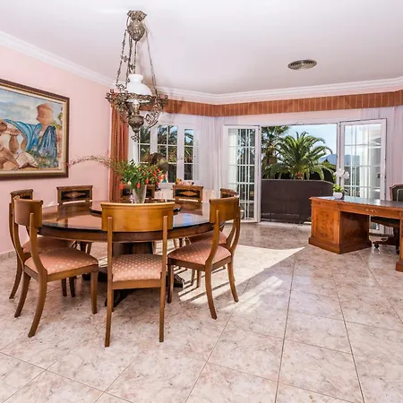 Casa Semesa ヴィラ *