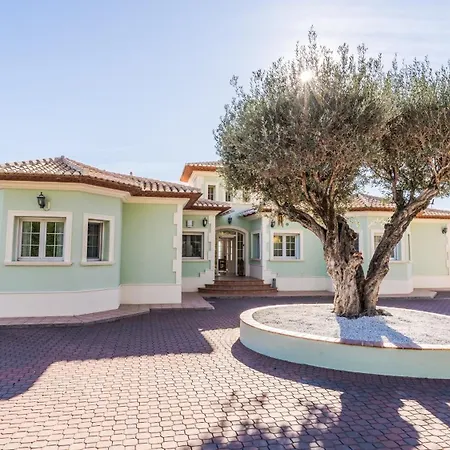 Casa Semesa ヴィラ *