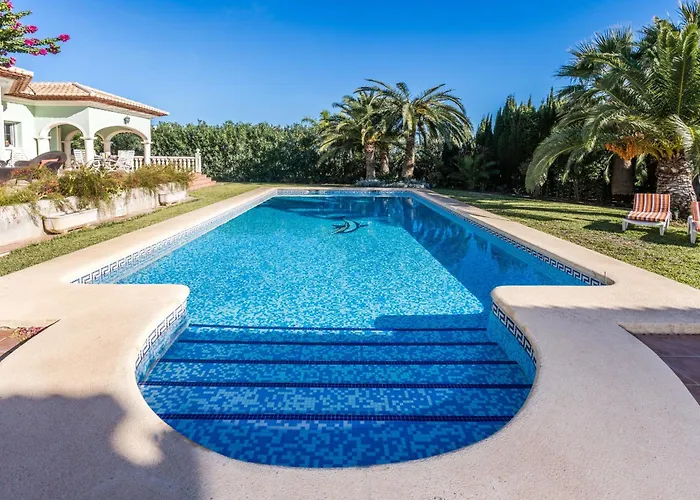 فيلة Casa Semesa *